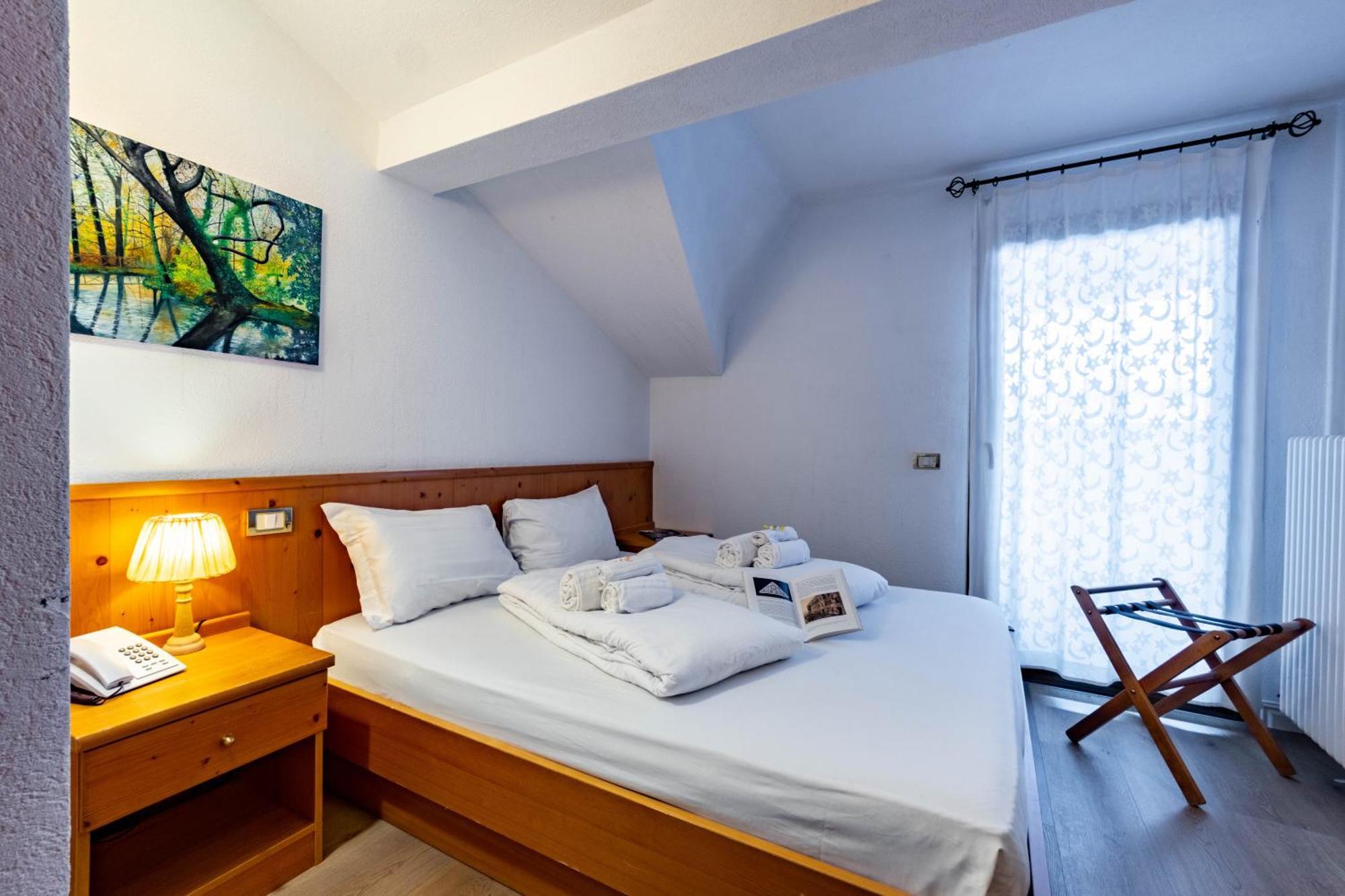 Hotel Grizzly Folgaria Buitenkant foto